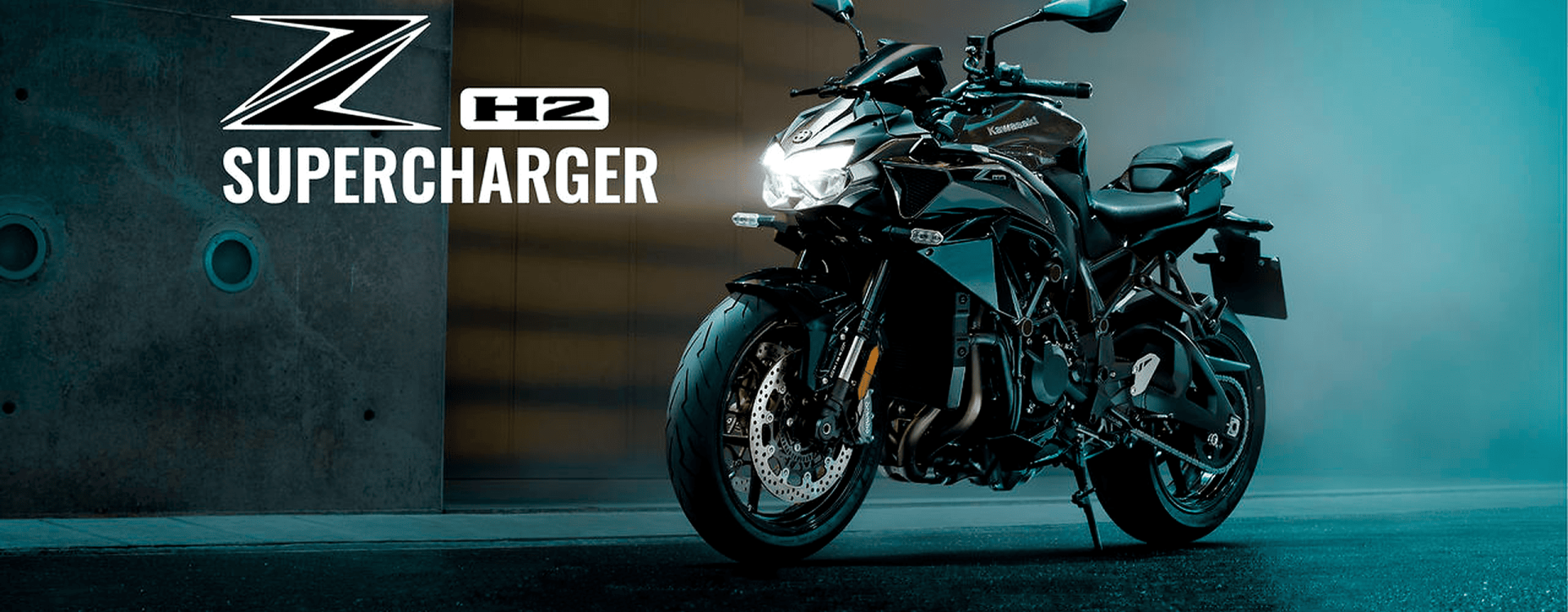 Kawasaki Z H2 preta na K Point Alphaville